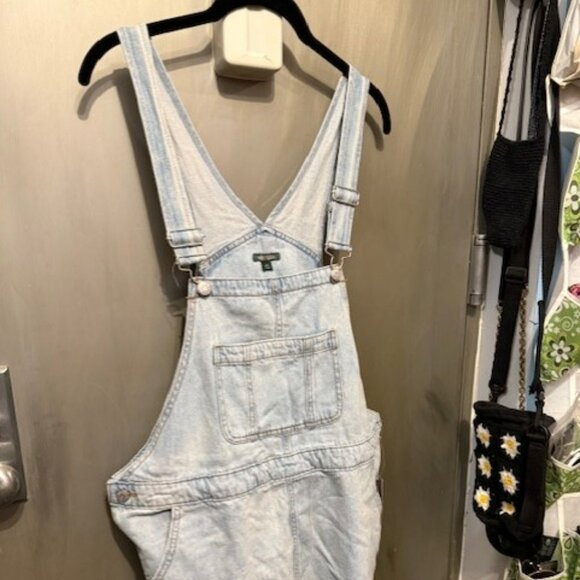 Wild fable denim short distressed / frayed overalls - romper - Picture 8 of 16